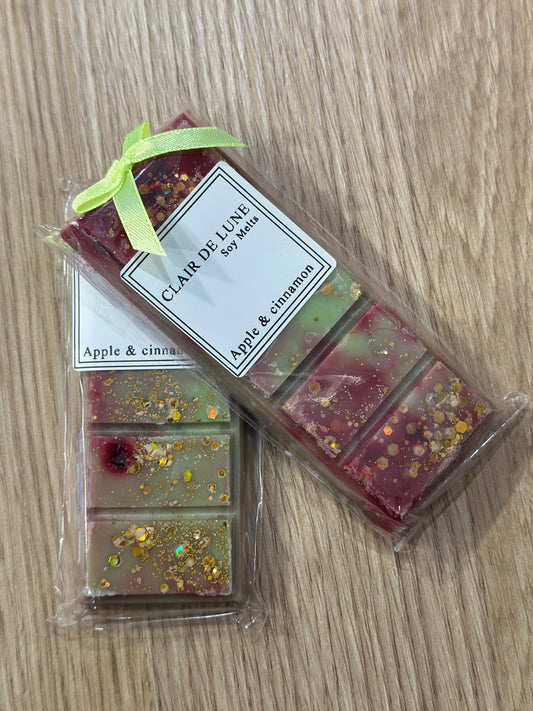 Apple & cinnamon snap bar