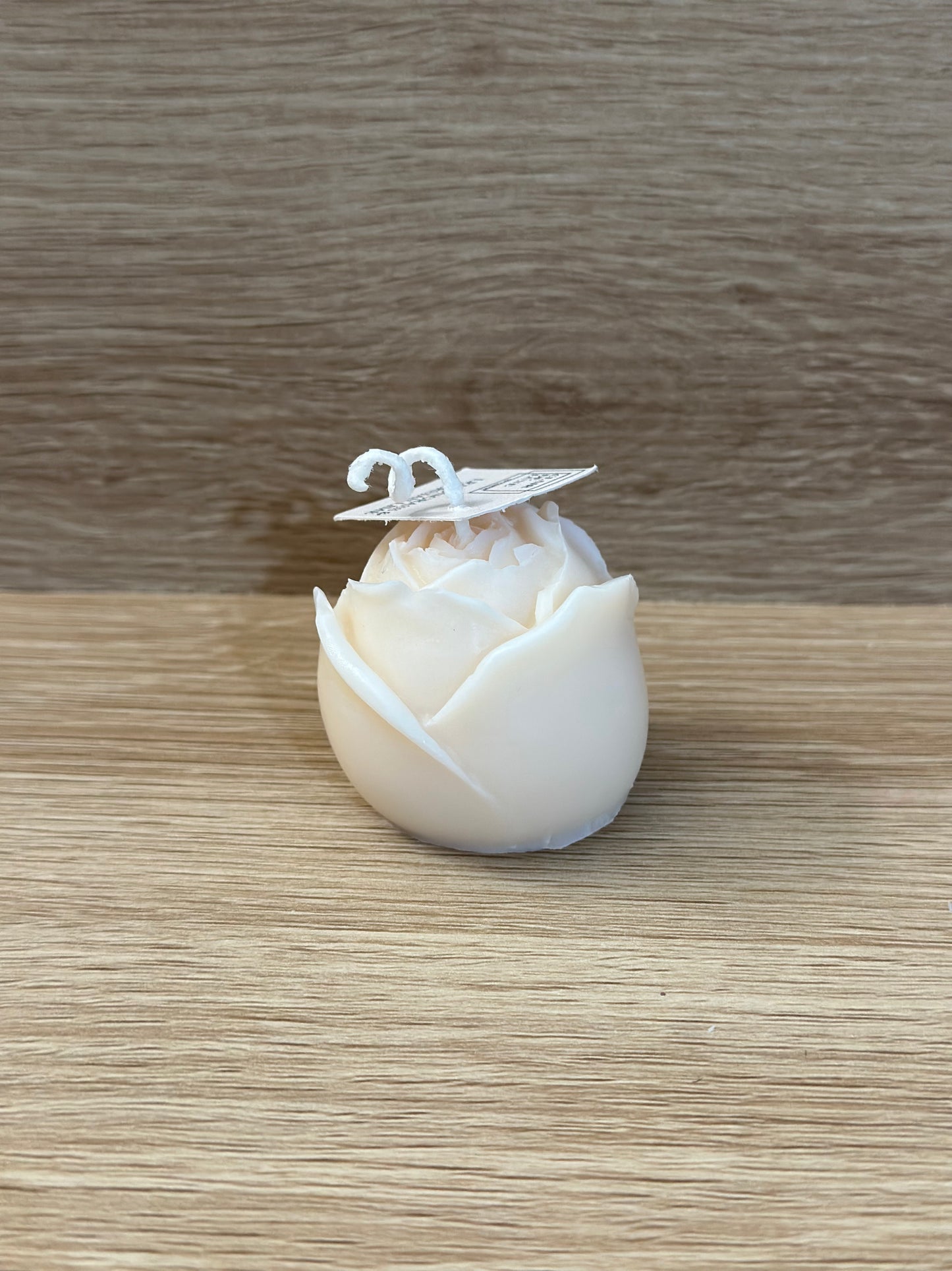 Mini rose candle