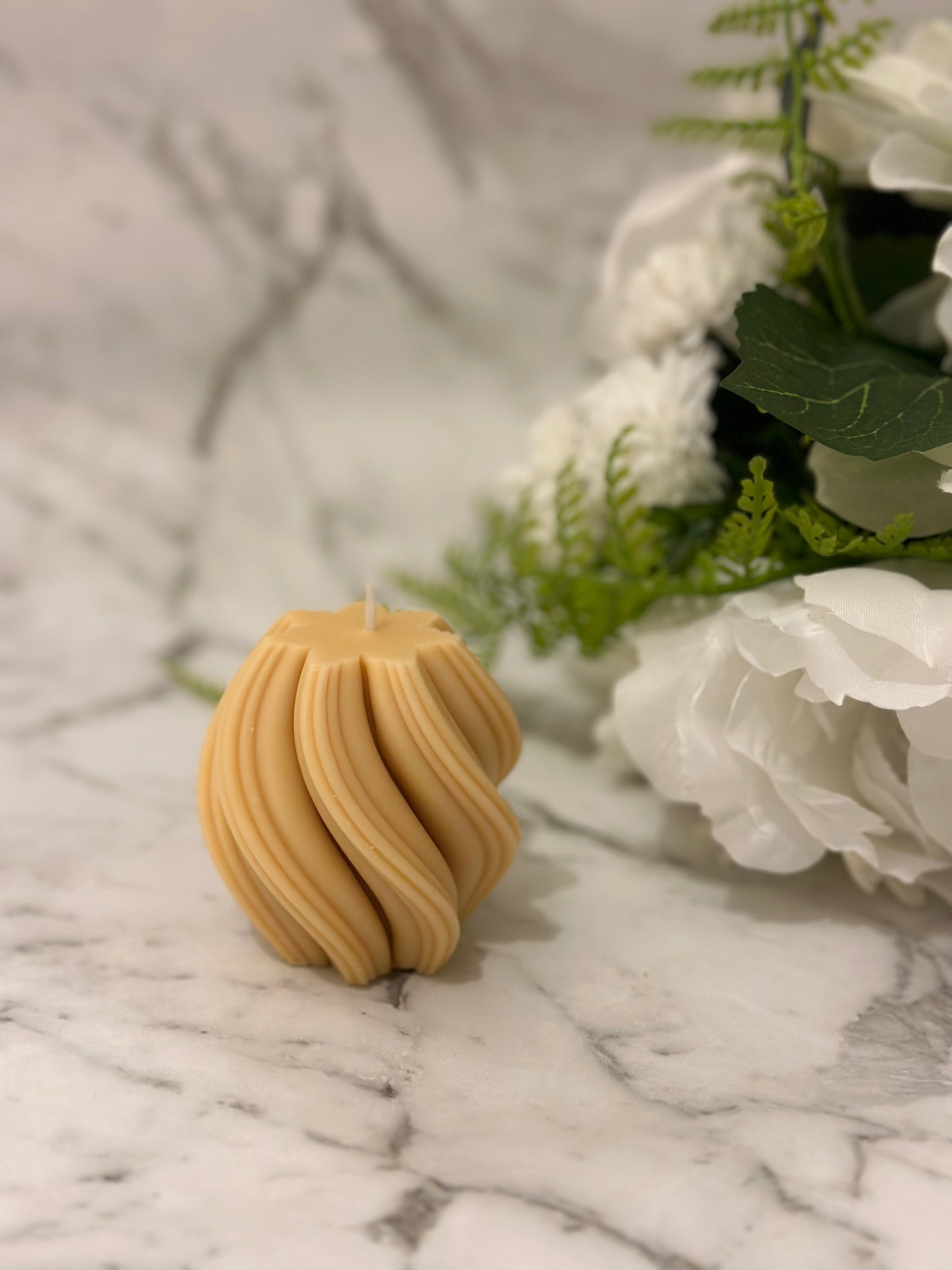 Swirl candle