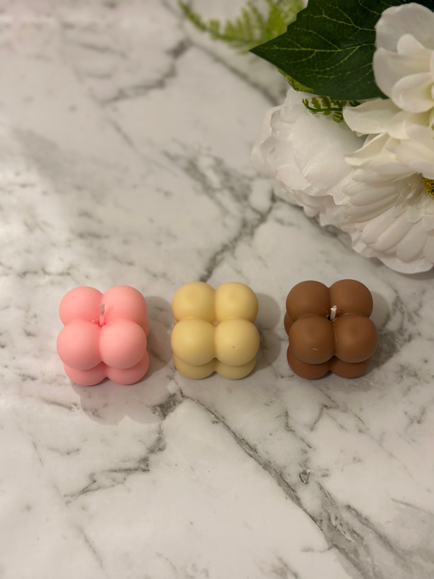 Mini bubble candle