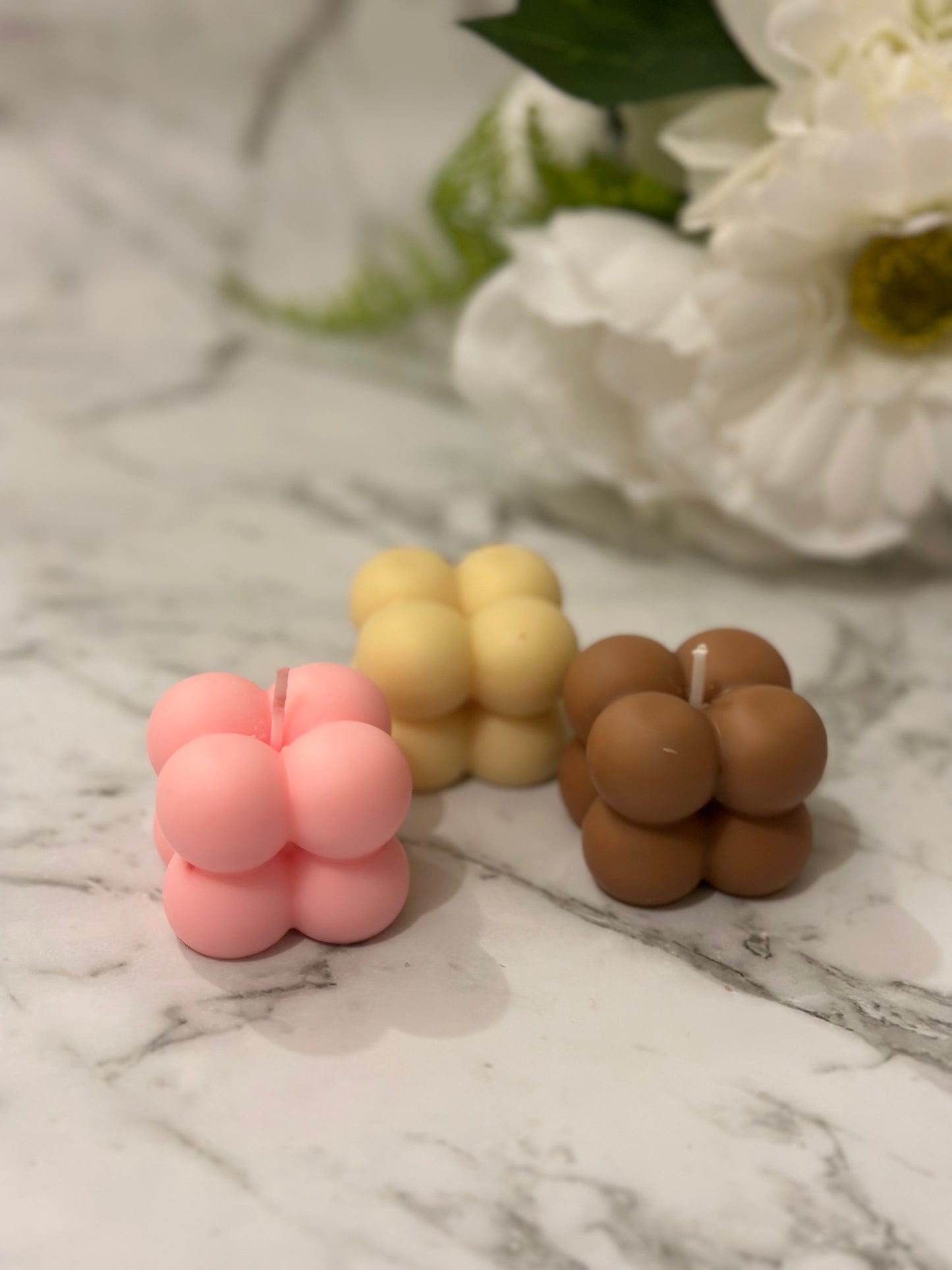 Mini bubble candle