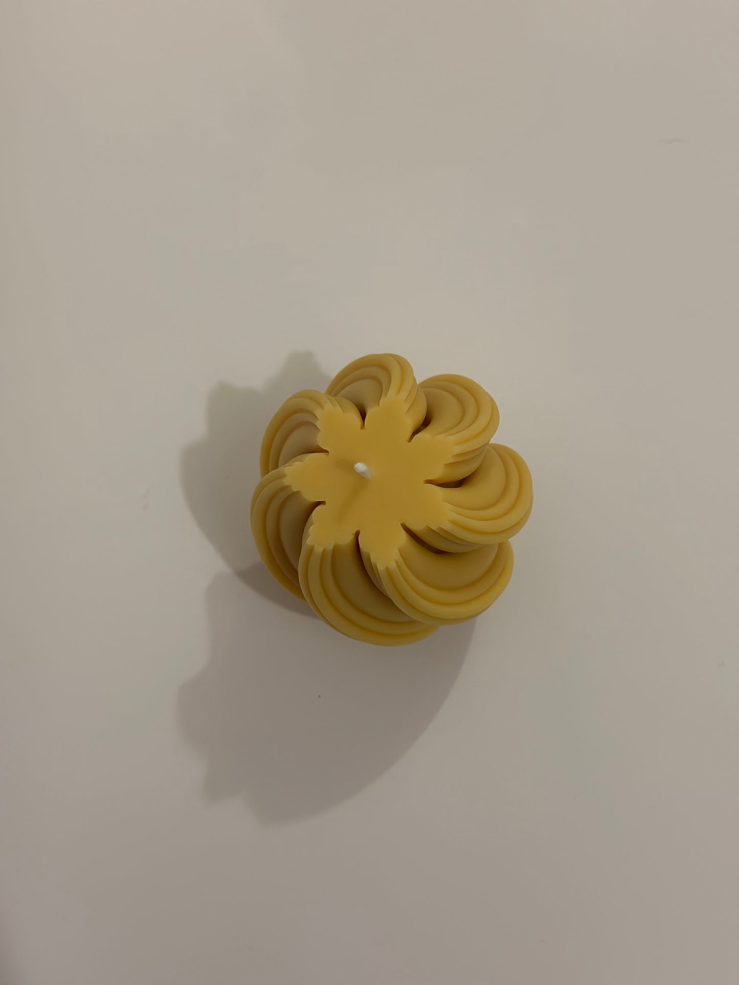 Swirl candle