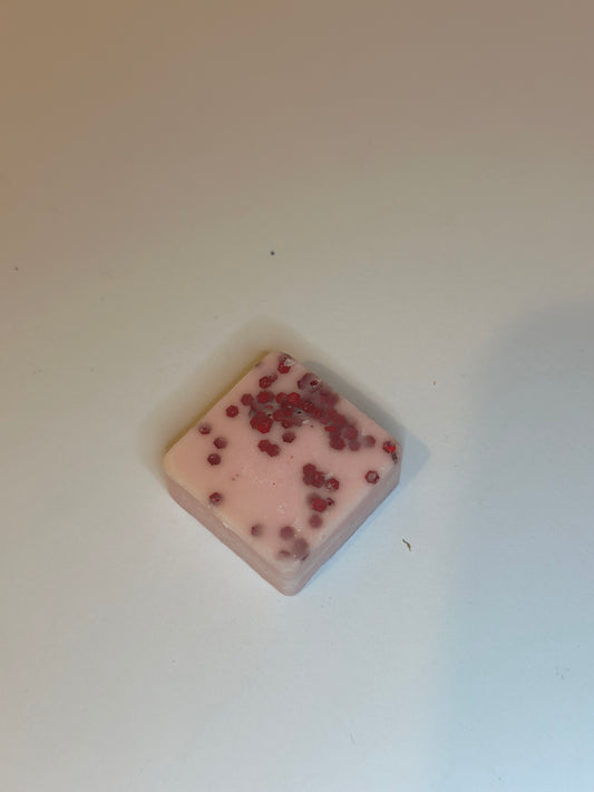 Lychee & strawberry mini melt