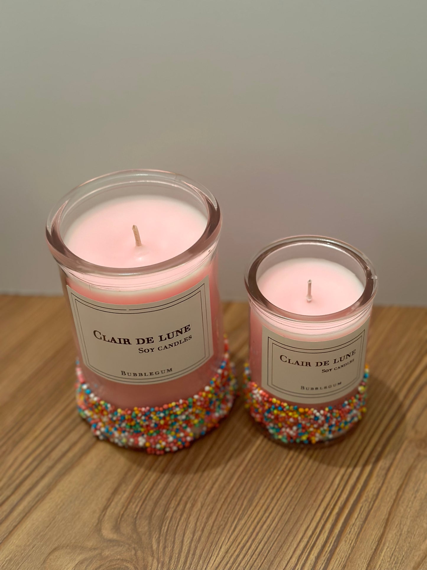 Large bubblegum candles