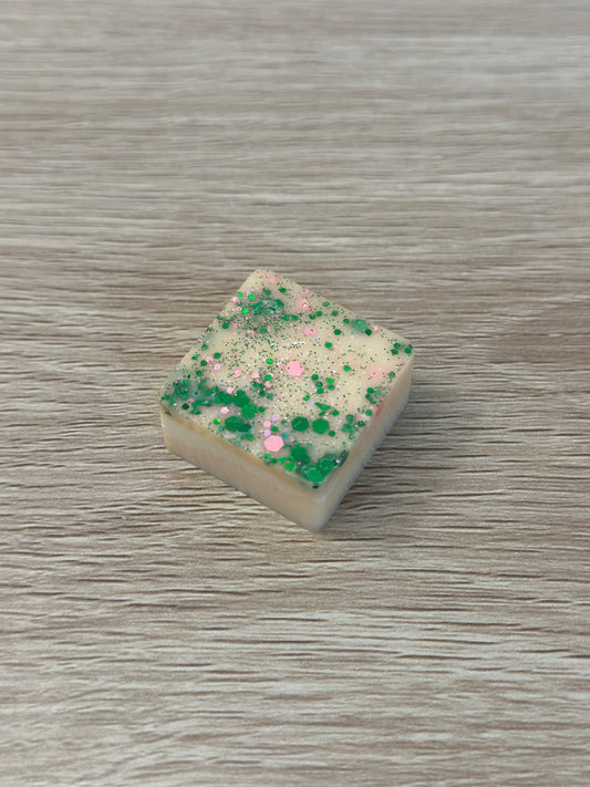 Flowerbomb dupe mini melt