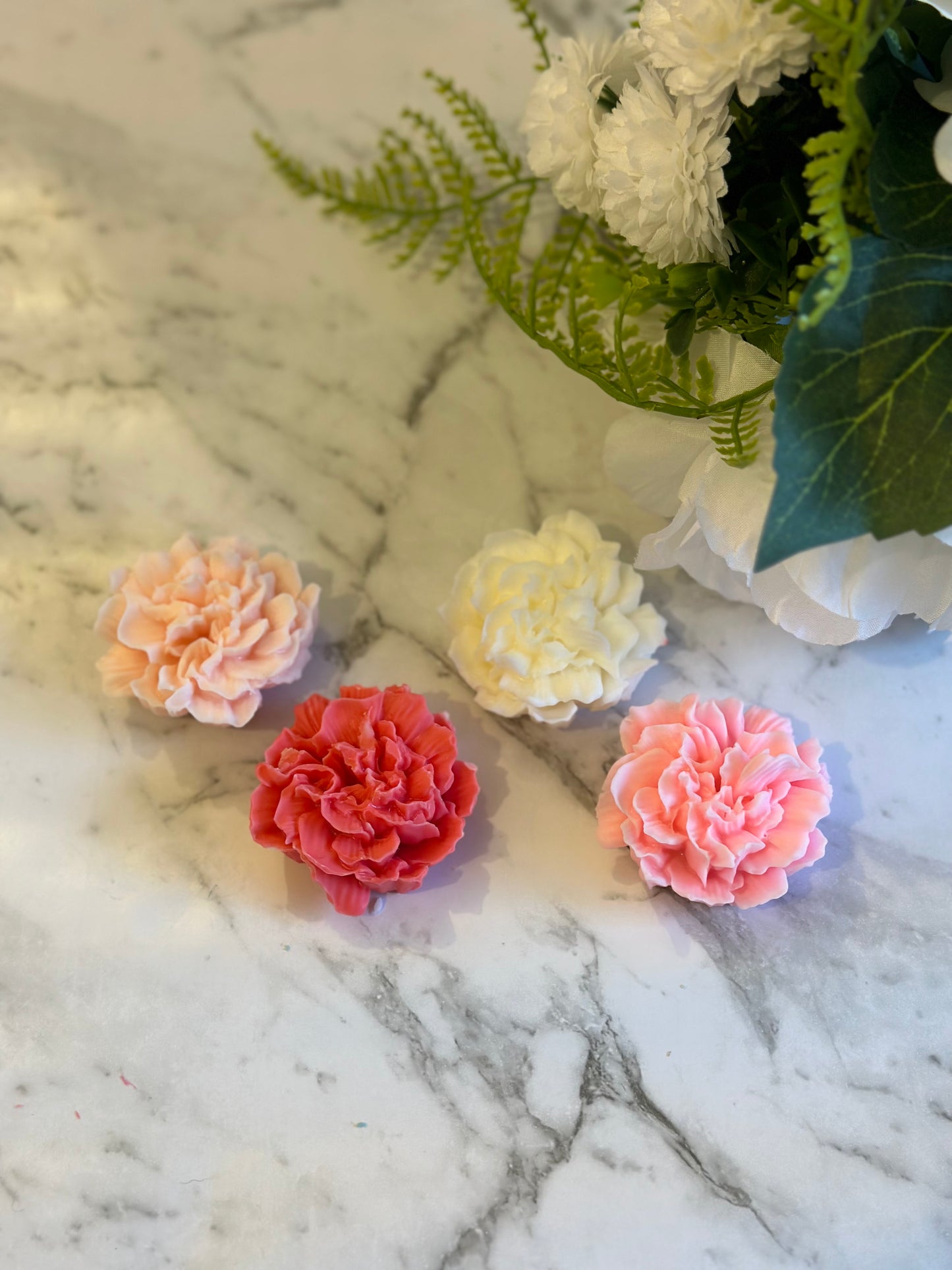 Mini peony flower melts